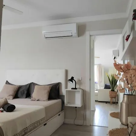 New Penthouse Near With Sunny Balcony Fuengirola